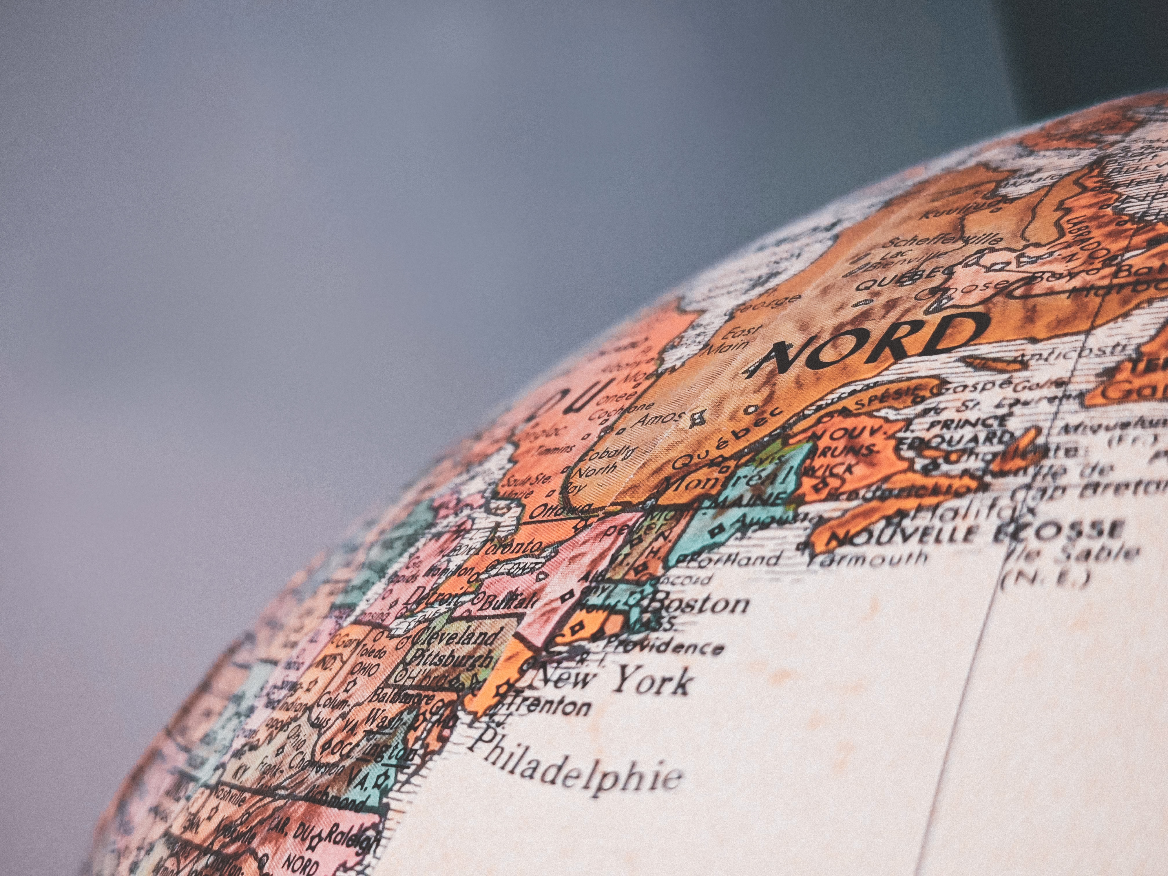 Linguistic underrepresentation in medical publishing
